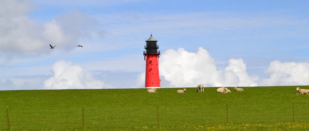 Leuchtturm auf Pellworm als Symbol für Sichtbarkeit